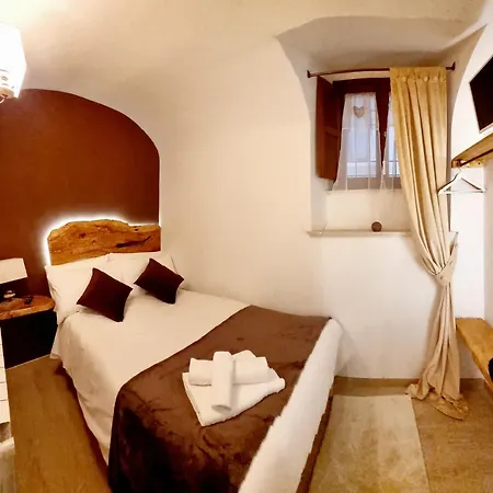 Dimora Grotta Masciarelli 3*