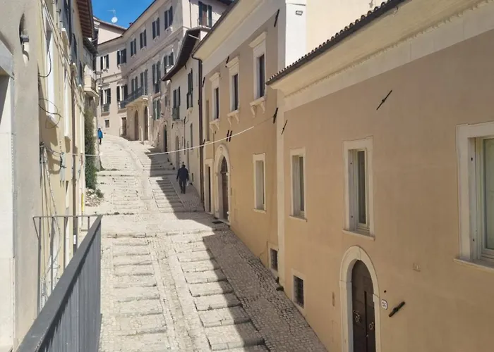 Dimora Grotta Masciarelli LʼAquila